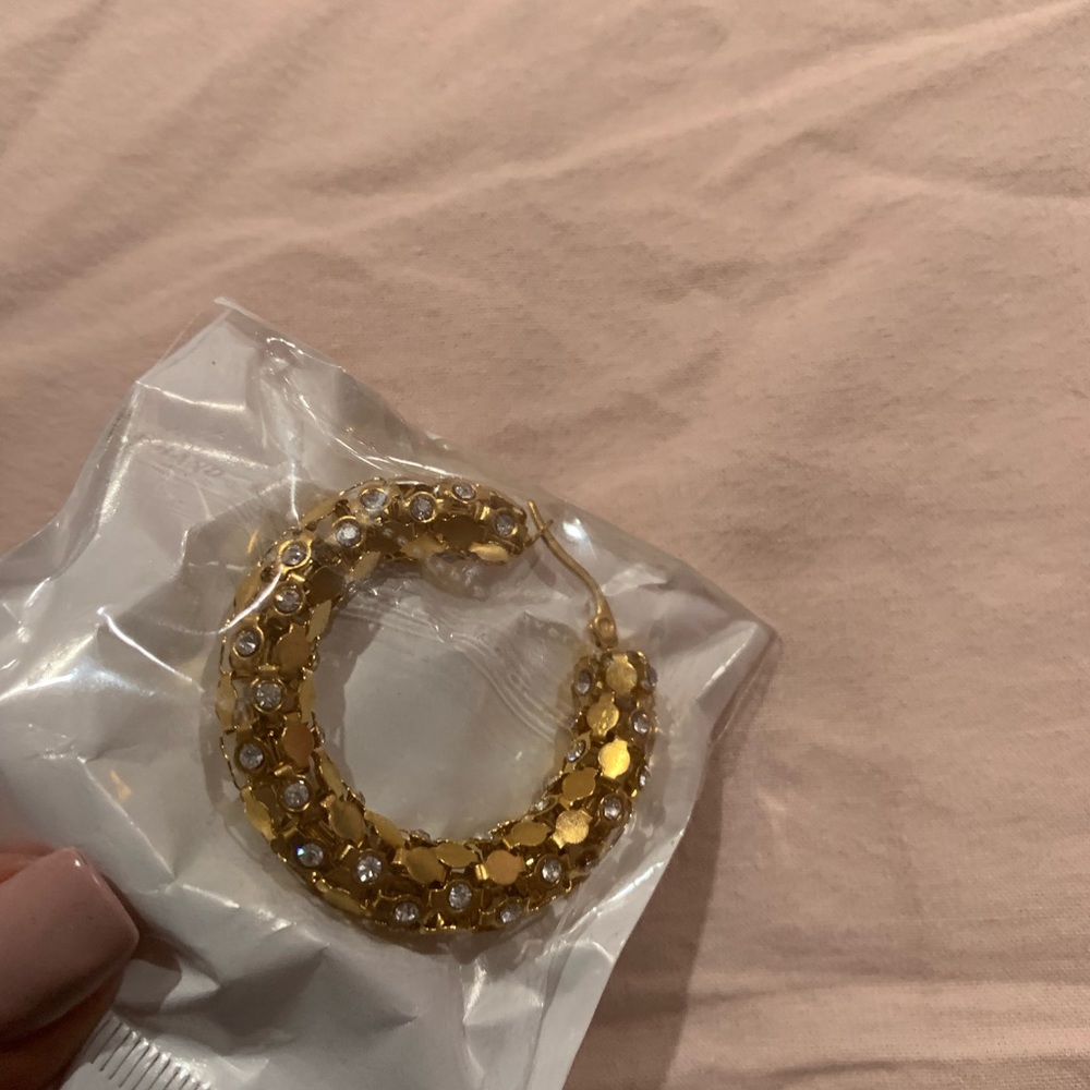 Earring